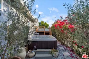 17453 Burbank Blvd, Encino, CA 91316 - Photo 21