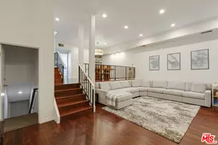 5215 White Oak Ave, Los Angeles, CA 91316 - Photo 1