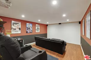 5215 White Oak Ave, Los Angeles, CA 91316 - Photo 23