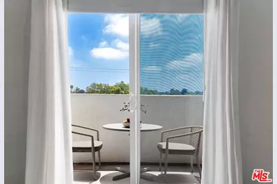 2550 S Centinela Ave #106, Los Angeles, CA 90064 - Photo 27