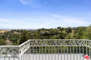 4726 San Sebastian Dr, Woodland Hills, CA 91364 - Photo 33