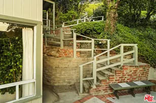 8223 Yucca Trail, Los Angeles, CA 90046 - Photo 33
