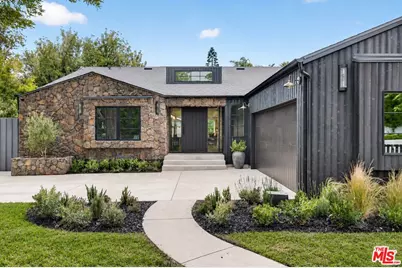 12610 Sarah St, Studio City, CA 91604 - Photo 3