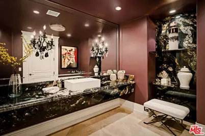 1350 Benedict Canyon Dr, Beverly Hills, CA 90210 - Photo 15