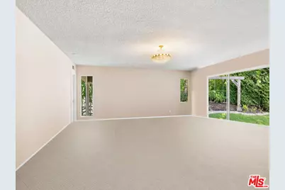 1120 Maybrook Dr, Los Angeles, CA 90210 - Photo 5