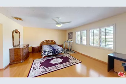 17032 Goya St, Los Angeles, CA 91344 - Photo 35