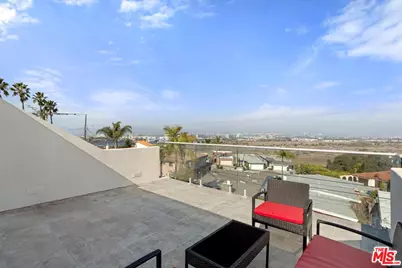 8261 Rees St, Playa del Rey, CA 90293 - Photo 13