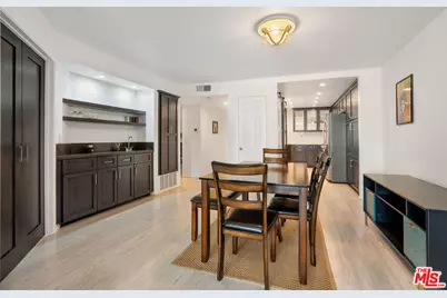 1942 Grace Ave #217, Los Angeles, CA 90068 - Photo 7