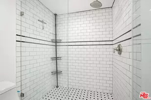 1942 Grace Ave, Los Angeles, CA 90068 - Photo 13