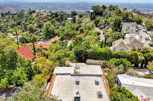 2007 Barcelona Dr, Los Angeles, CA 90046 - Photo 29