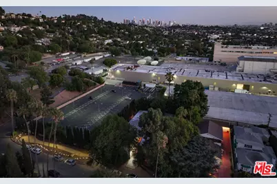 4208 Russell Ave, Los Angeles, CA 90027 - Photo 33