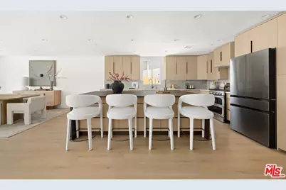 23861 Gilmore St, Los Angeles, CA 91307 - Photo 11