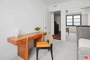 718 N Croft Ave, Los Angeles, CA 90069 - Photo 23