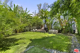 4555 Don Pio Dr, Los Angeles, CA 91364 - Photo 41