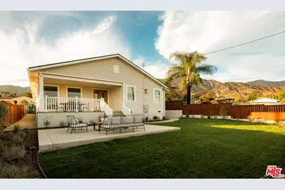 924 E Poppyfields Dr, Altadena, CA 91001 - Photo 33