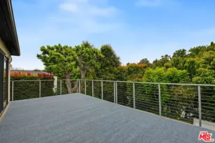 175 Barlock Ave, Los Angeles, CA 90049 - Photo 43