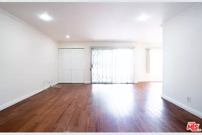 433 S Manhattan Pl #108, Los Angeles, CA 90020 - Photo 15