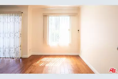 433 S Manhattan Pl #108, Los Angeles, CA 90020 - Photo 17