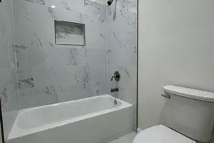 123 N Swall Dr, Los Angeles, CA 90048 - Photo 11
