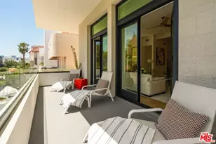 121 Topsail Mall, Los Angeles, CA 90292 - Photo 15