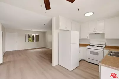 13801 Yukon Ave, Hawthorne, CA 90250 - Photo 25