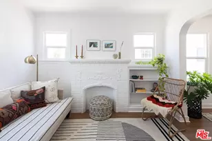 1744 W 36th Pl, Los Angeles, CA 90018 - Photo 1