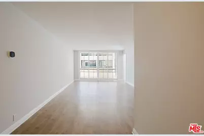 750 S Spaulding Ave #214, Los Angeles, CA 90036 - Photo 11