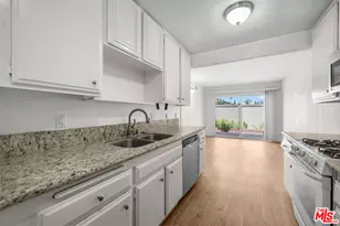 12334 Runnymede St, Los Angeles, CA 91605 - Photo 7