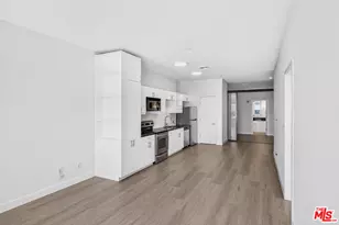 3810 Wilshire Blvd, Los Angeles, CA 90010 - Photo 9