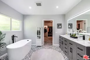 12304 Addison St, Los Angeles, CA 91607 - Photo 29