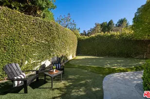 3686 Benedict Canyon Ln, Sherman Oaks, CA 91423 - Photo 41