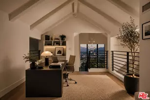 7825 Torreyson Dr, Los Angeles, CA 90046 - Photo 17