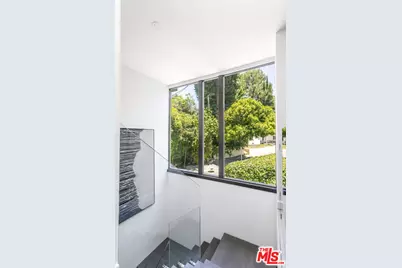 9834 Wanda Park Dr, Beverly Hills, CA 90210 - Photo 29