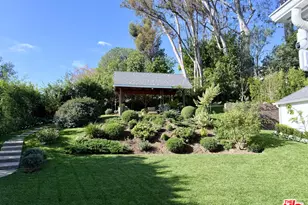 351 Veteran Ave, Los Angeles, CA 90024 - Photo 19