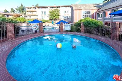 6425 Green Valley Cir #300, Culver City, CA 90230 - Photo 27