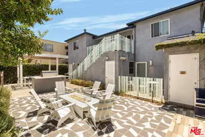 1446 Yale St, Santa Monica, CA 90404 - Photo 1