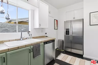 856 W Beach Ave #16, Inglewood, CA 90302 - Photo 17