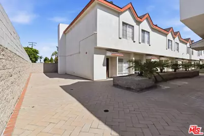 856 W Beach Ave #16, Inglewood, CA 90302 - Photo 37