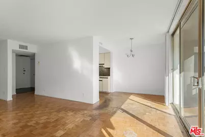 1300 Midvale Ave #408, Los Angeles, CA 90024 - Photo 17
