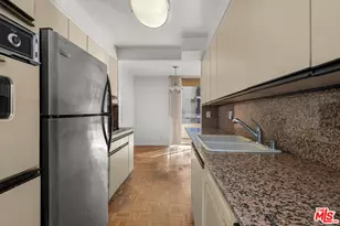1300 Midvale Ave, Los Angeles, CA 90024 - Photo 19