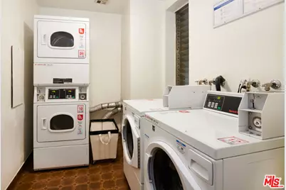1300 Midvale Ave #408, Los Angeles, CA 90024 - Photo 37