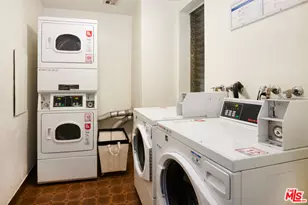 1300 Midvale Ave, Los Angeles, CA 90024 - Photo 37