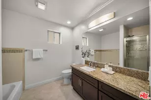 5727 Camellia Ave, North Hollywood, CA 91601 - Photo 13