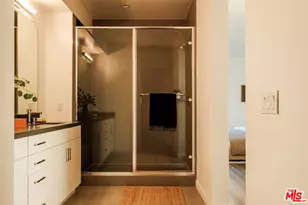 14113 W Monroe Pl, Van Nuys, CA 91405 - Photo 31