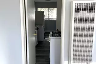 1450 Butler Ave, Los Angeles, CA 90025 - Photo 31