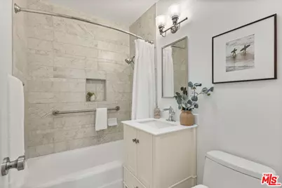 5430 W 76th St, Los Angeles, CA 90045 - Photo 15