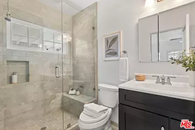 5430 W 76th St, Los Angeles, CA 90045 - Photo 13