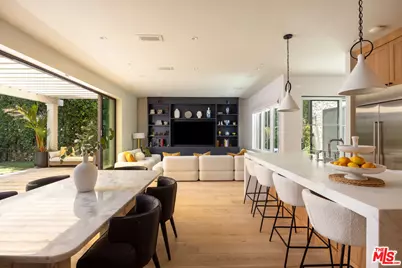 4210 Bellaire Ave, Los Angeles, CA 91604 - Photo 7