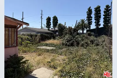 142 W 58th St, Los Angeles, CA 90037 - Photo 5