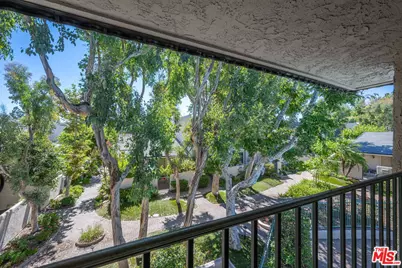 6217 Randi Ave, Woodland Hills, CA 91367 - Photo 29